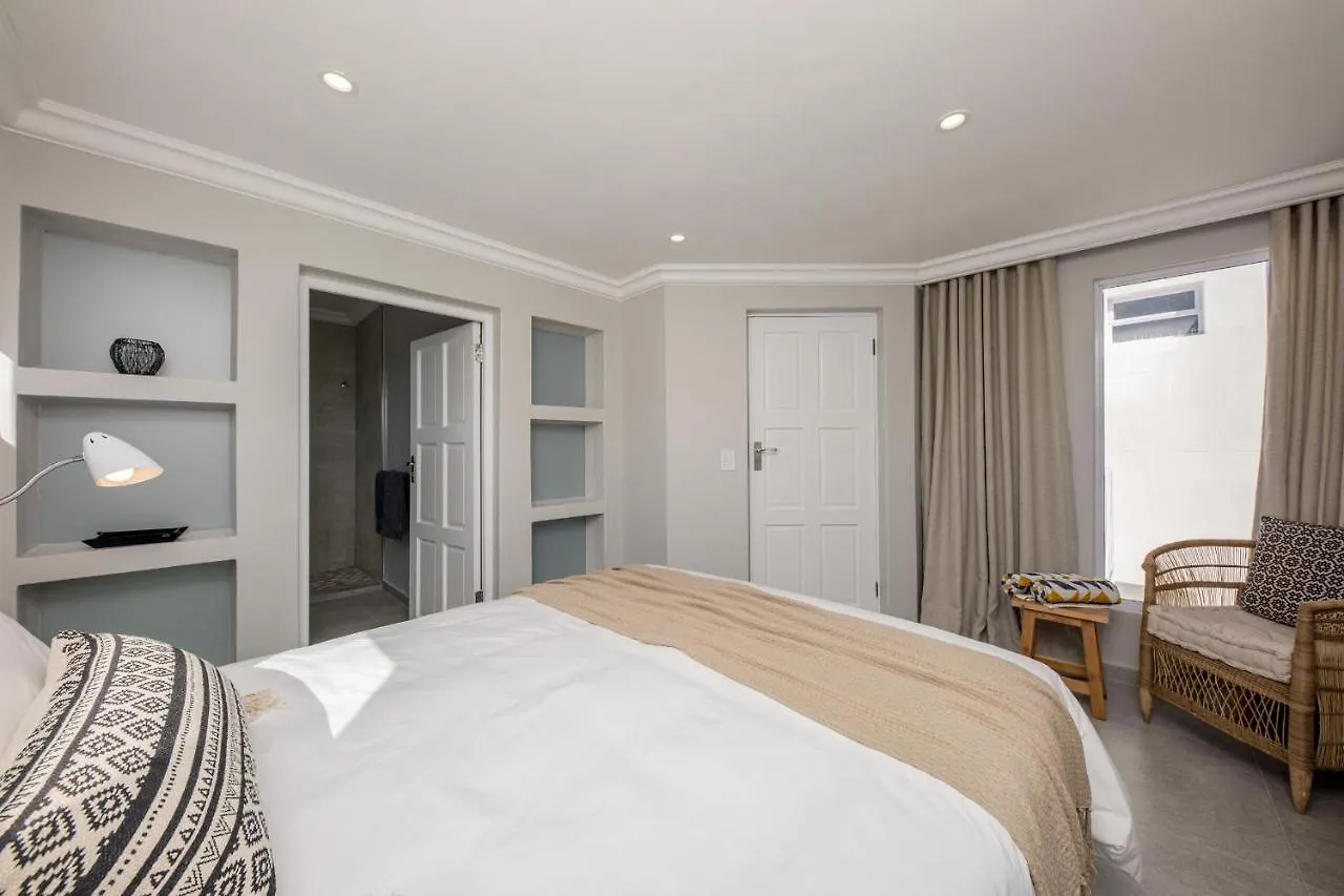 The Little Palm Bed & Breakfast Bloubergstrand